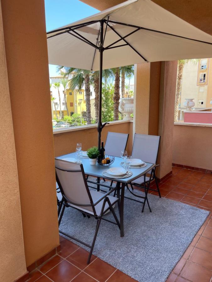 Beach Apartament In Torrevieja Extérieur photo
